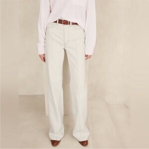 Banana Republic Pintuck Full Ecru Wash Button-Fly Pants